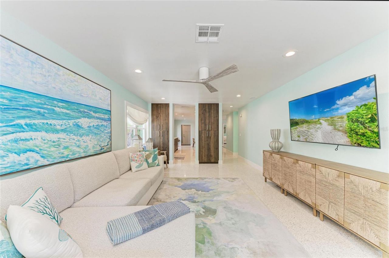 580 Linley Street, Longboat Key, FL 34228 Photo