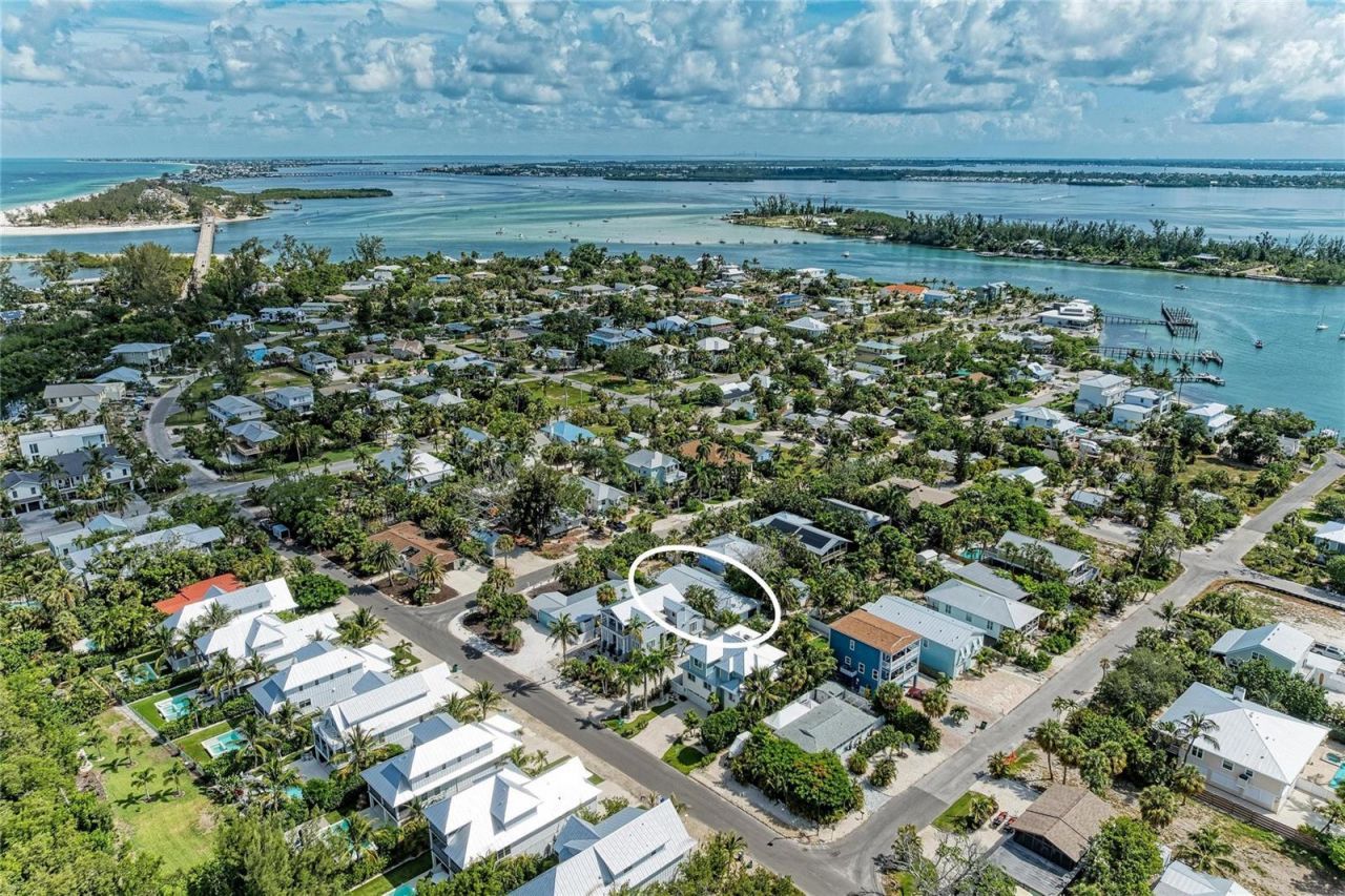 580 Linley Street, Longboat Key, FL 34228 Photo