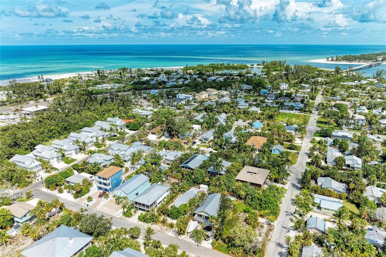 580 Linley Street, Longboat Key, FL 34228 Photo