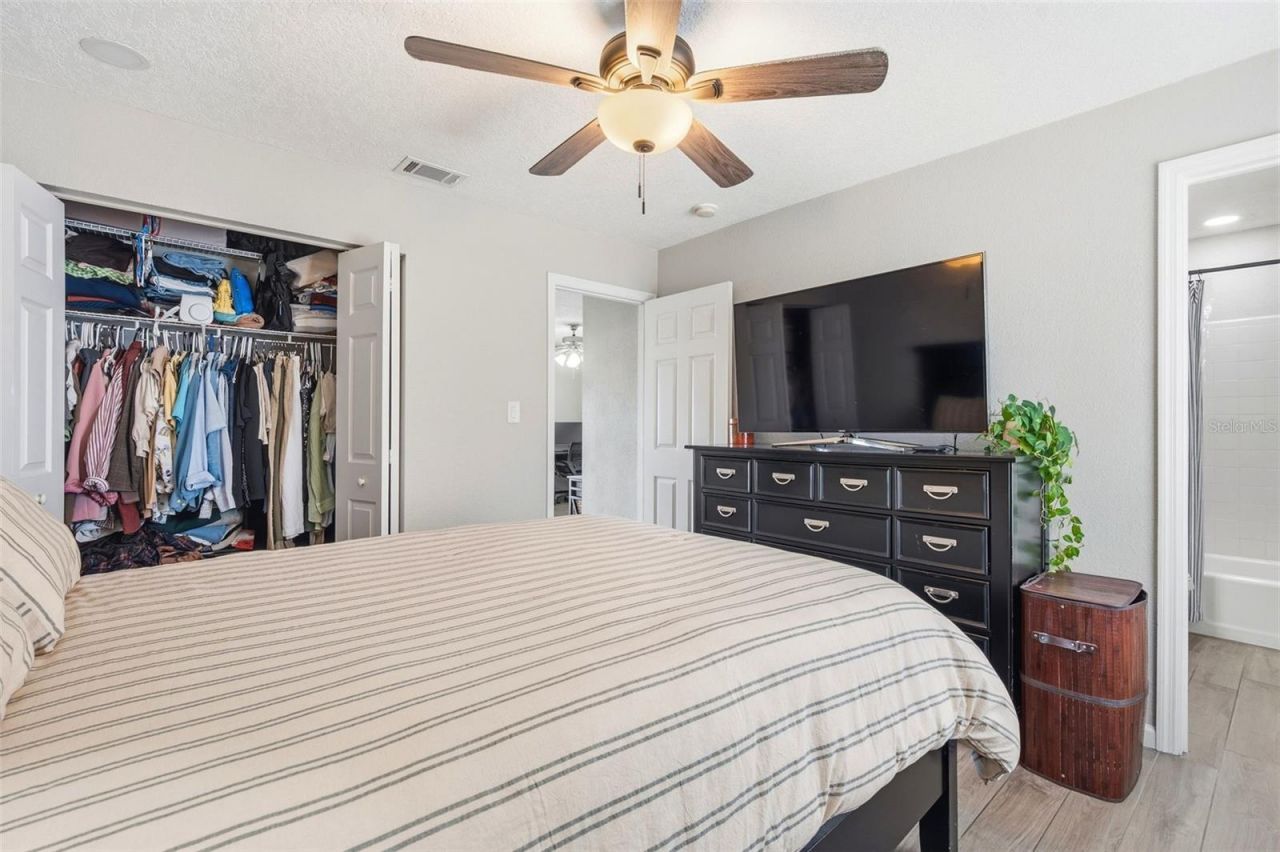 4725 Coquina Key Drive Se, Unit D, Saint Petersburg, FL 33705 Photo