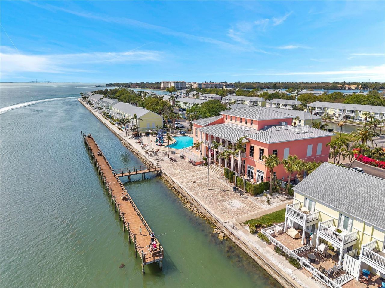 4725 Coquina Key Drive Se, Unit D, Saint Petersburg, FL 33705 Photo
