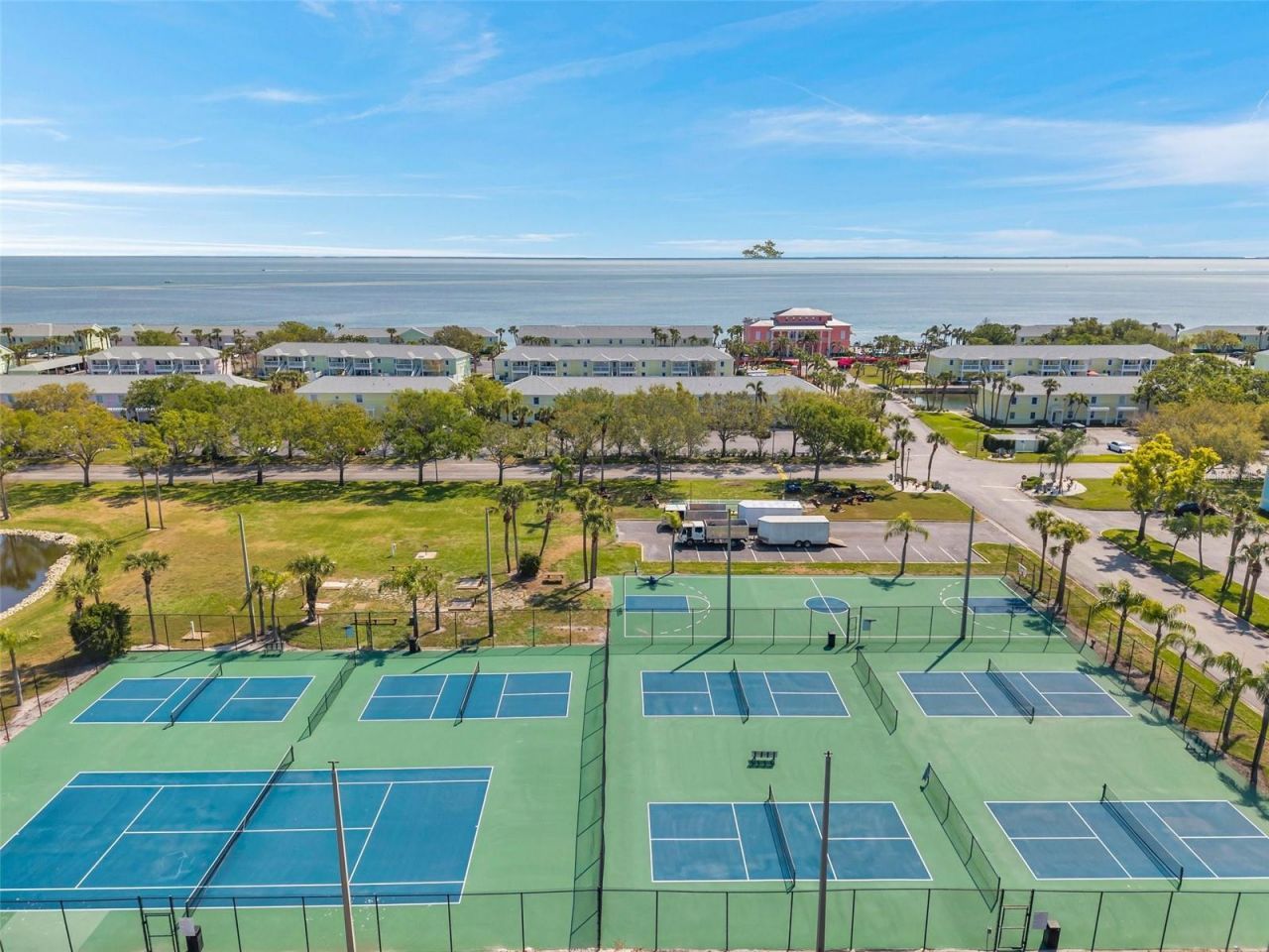 4725 Coquina Key Drive Se, Unit D, Saint Petersburg, FL 33705 Photo