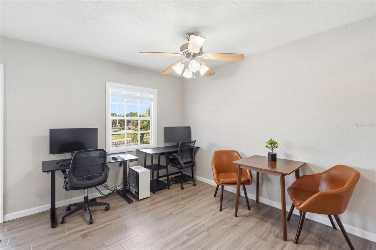 4725 Coquina Key Drive Se, Unit D, Saint Petersburg, FL 33705 Photo