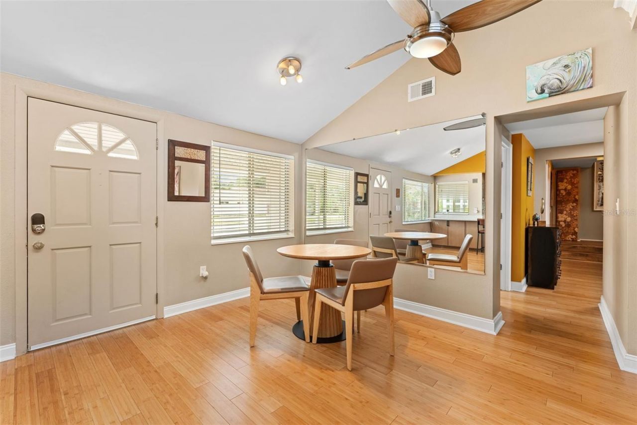 601 45th Street N, Saint Petersburg, FL 33713 Photo
