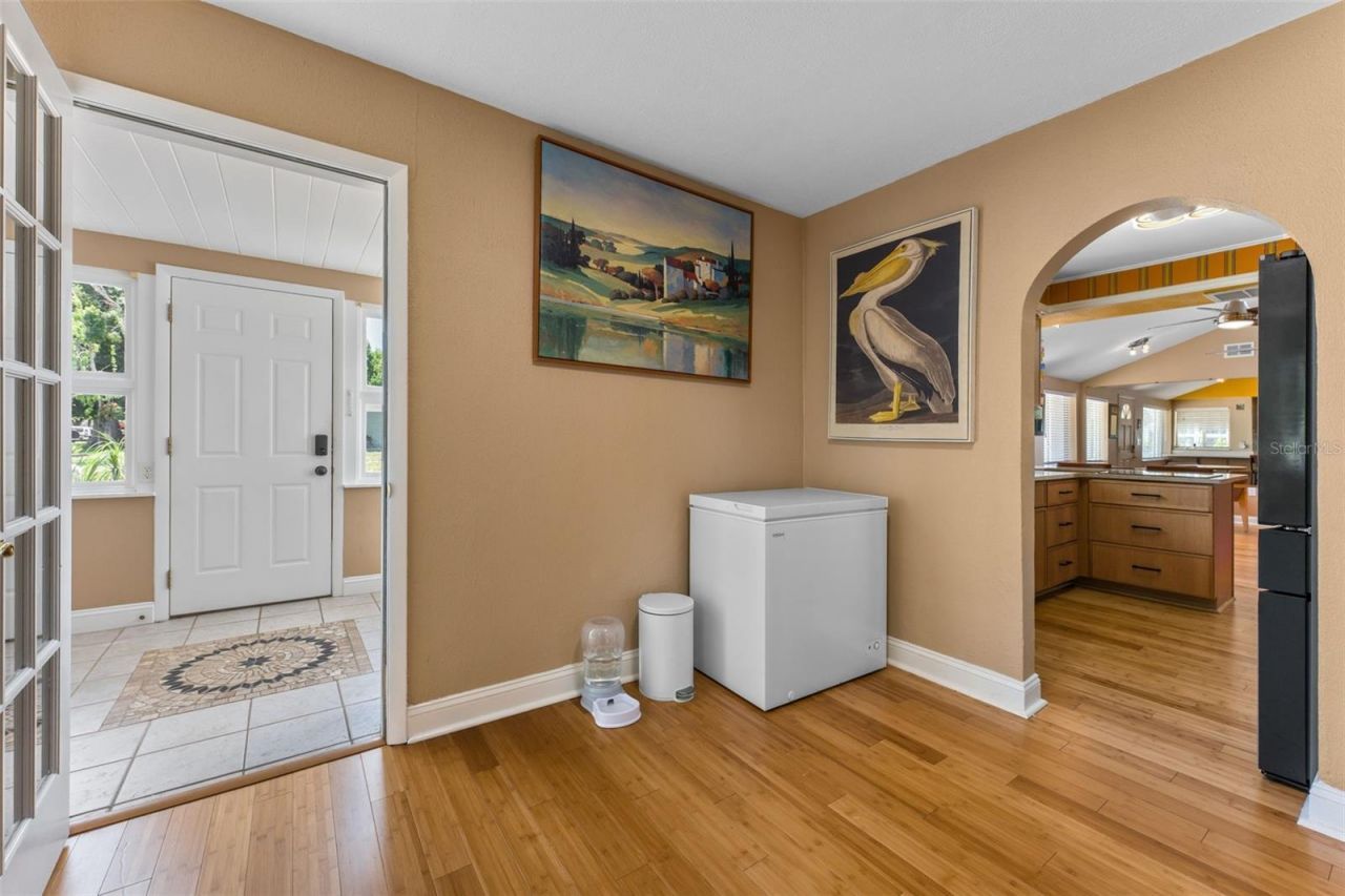 601 45th Street N, Saint Petersburg, FL 33713 Photo