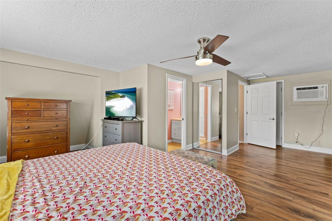 601 45th Street N, Saint Petersburg, FL 33713 Photo
