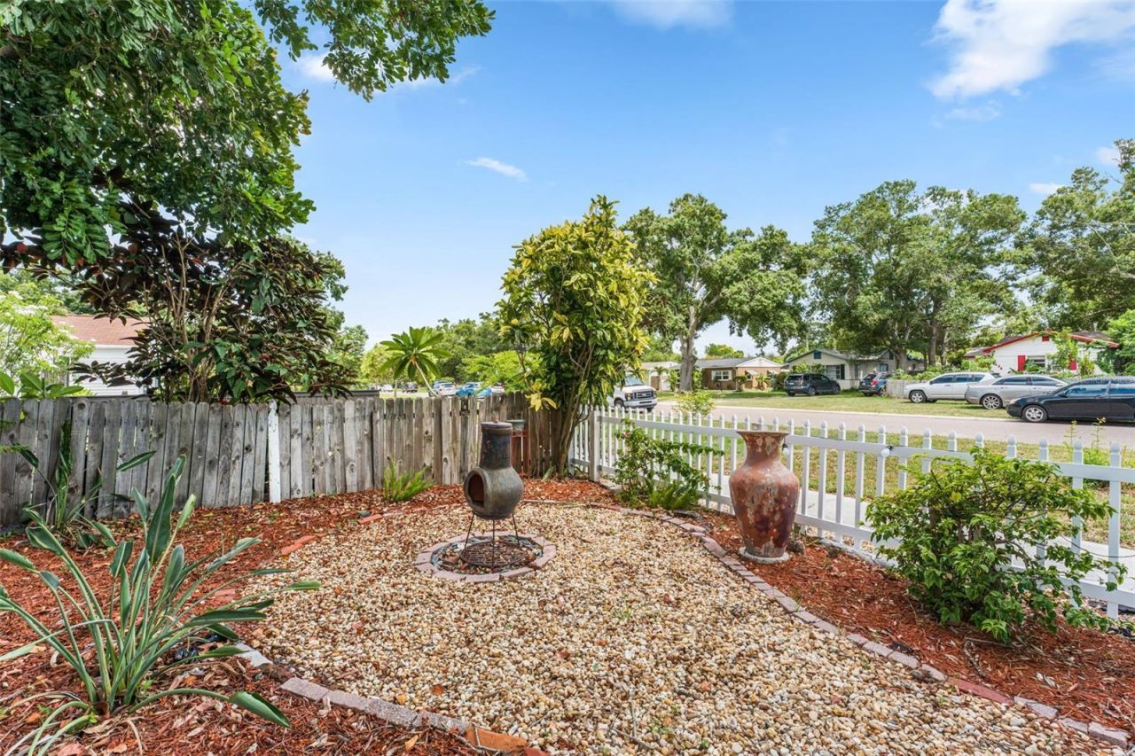 601 45th Street N, Saint Petersburg, FL 33713 Photo