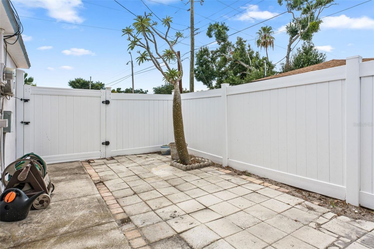 601 45th Street N, Saint Petersburg, FL 33713 Photo