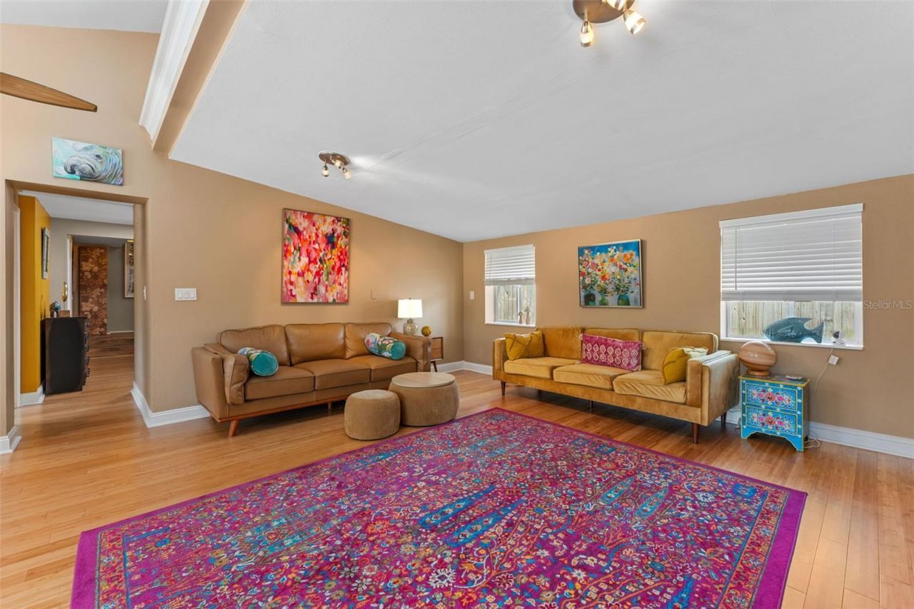 601 45th Street N, Saint Petersburg, FL 33713 Photo
