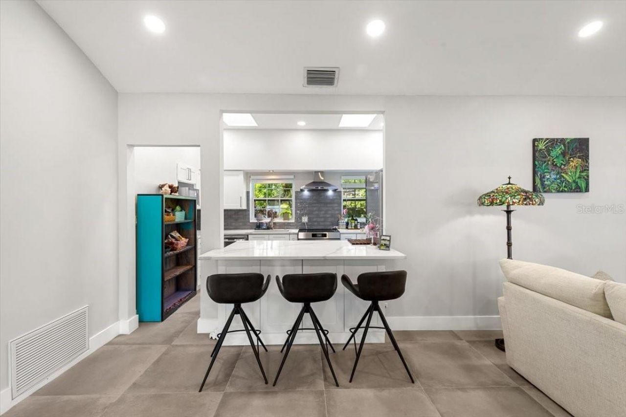 8239 26th Avenue N, Saint Petersburg, FL 33710 Photo