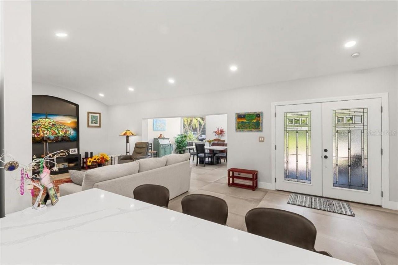 8239 26th Avenue N, Saint Petersburg, FL 33710 Photo