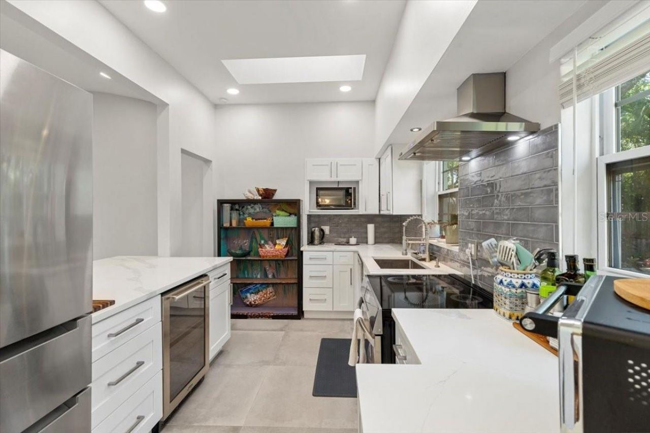 8239 26th Avenue N, Saint Petersburg, FL 33710 Photo