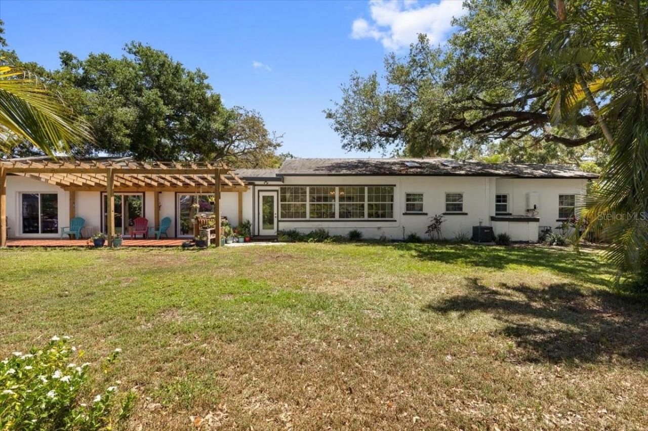 8239 26th Avenue N, Saint Petersburg, FL 33710 Photo