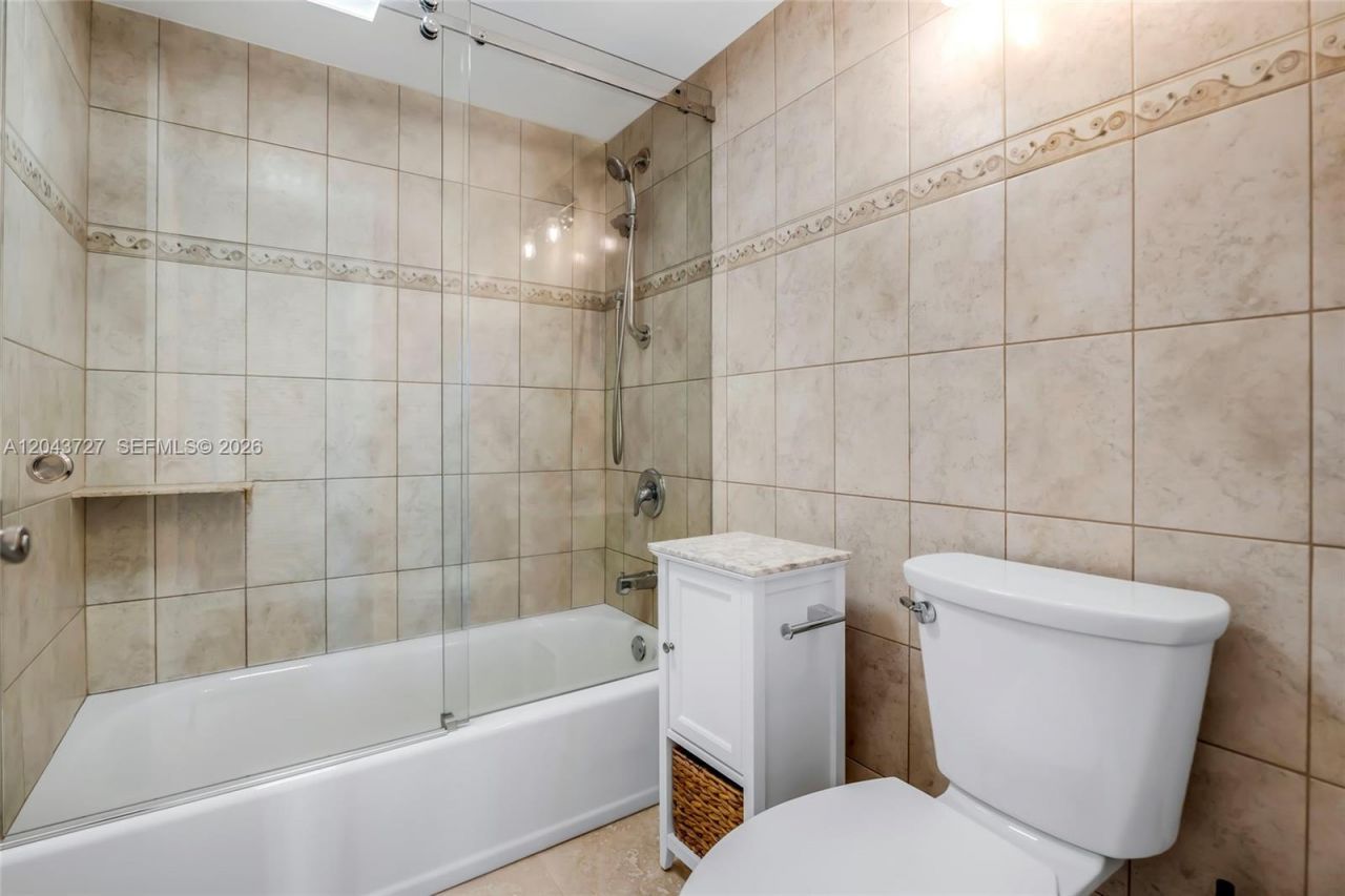 2900 NE 14th St Cswy, Unit 808, Pompano Beach, FL 33062 Photo