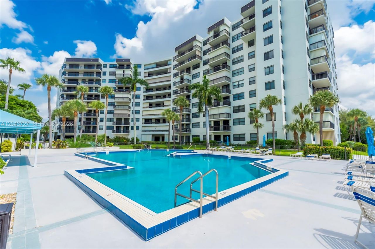 2900 NE 14th St Cswy, Unit 808, Pompano Beach, FL 33062 Photo