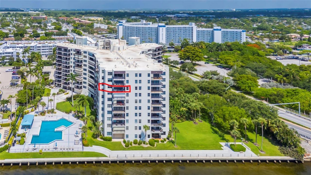 2900 NE 14th St Cswy, Unit 808, Pompano Beach, FL 33062 Photo