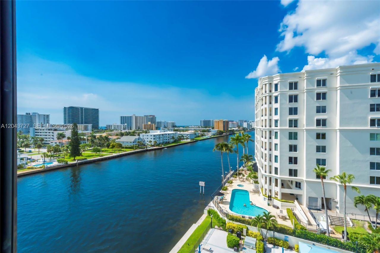 2900 NE 14th St Cswy, Unit 808, Pompano Beach, FL 33062 Photo