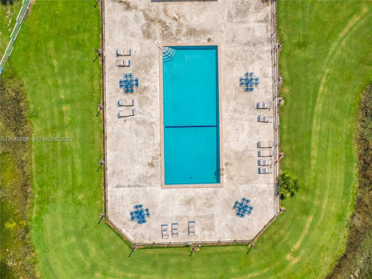 8211 NW 191st St, Unit 3-H, Hialeah, FL 33015 Photo