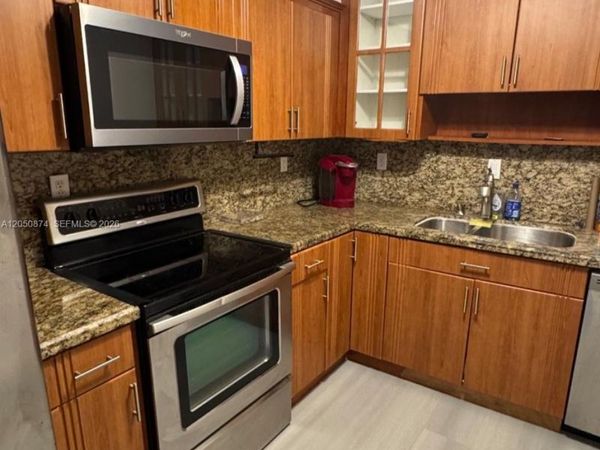 7300 NW 17th St , Unit 408, Plantation, FL 33313