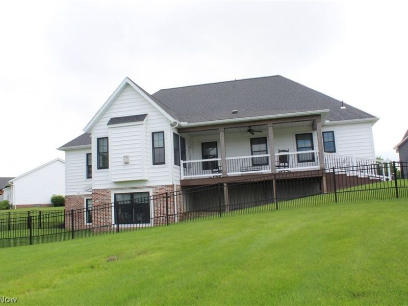 2374 Deer Creek Circle, Orrville, OH 44667 Photo 4