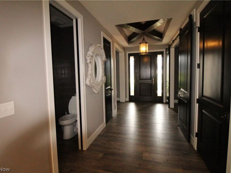 2374 Deer Creek Circle, Orrville, OH 44667 Photo 5