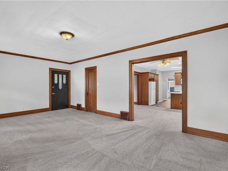 862 Lakeview Drive, Lorain, OH 44052 Photo 16