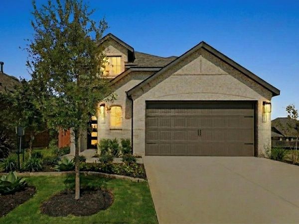 200 Bay Breeze DR, Kyle, TX 78640