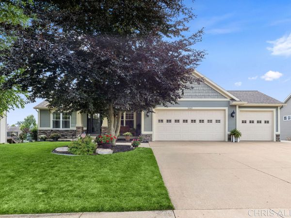 1840 Planters Row Drive SW, Byron Center, MI 49315