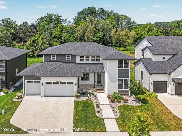 2952 Medinah Drive, Okemos, MI 48864