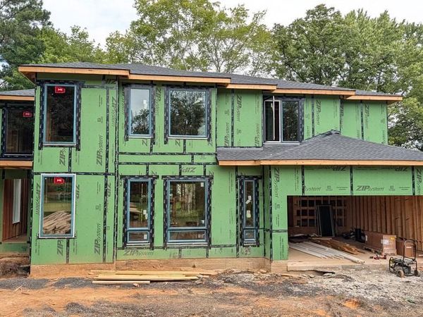 8130 HILLCREST DR, MANASSAS, VA 20111