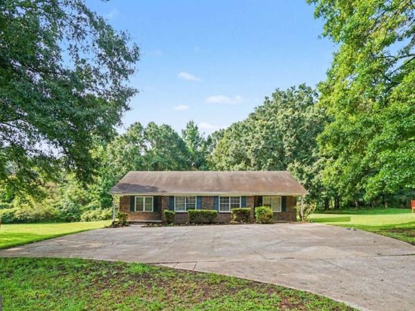 230 Powder Springs Street, Unit A / B, Hiram, GA 30141