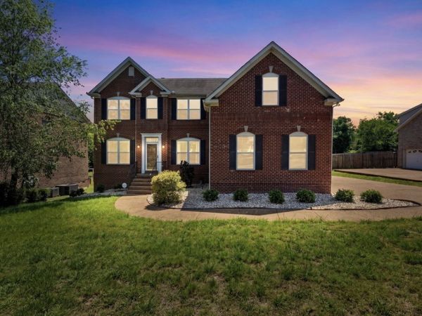 104 Settlers Way , Hendersonville, TN 37075