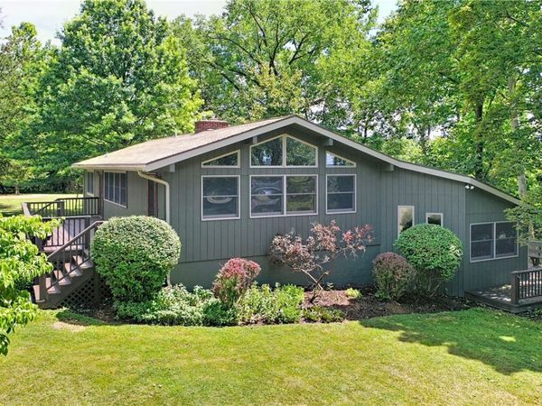 556 Main Street , Aurora, NY 13026