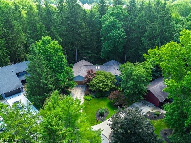 849 Pine Cone Oval, Sagamore Hills, OH 44067 Photo 45