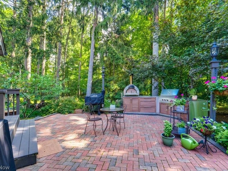 849 Pine Cone Oval, Sagamore Hills, OH 44067 Photo 7