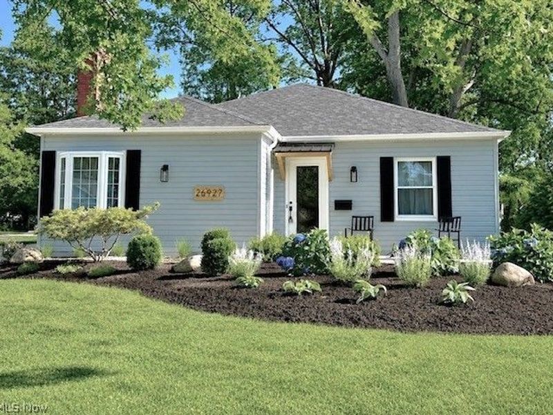 26927 E Oviatt Road, Bay Village, OH 44140 Photo 1