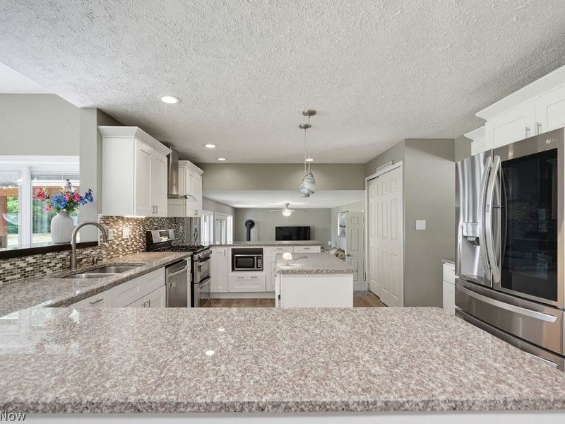 7171 Lakeview Drive, Parma, OH 44129 Photo 24