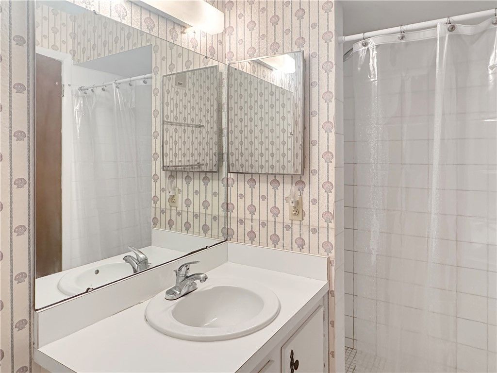 5717 Deer Run Drive, Unit 4A, Fort Pierce, FL 34951 Photo
