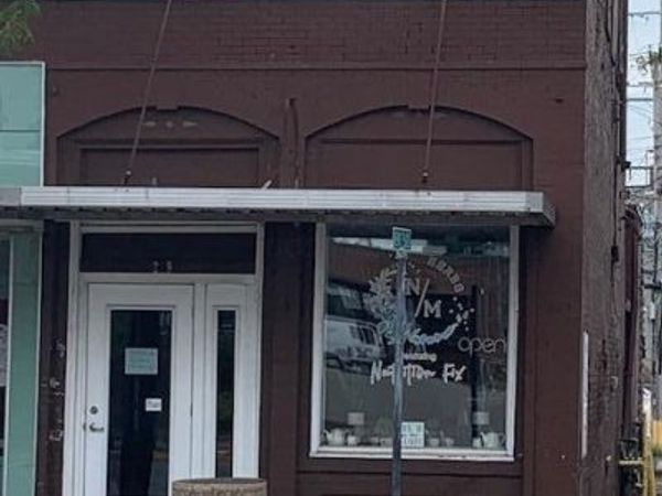 229 E Court Street , Washington Court House, OH 43160