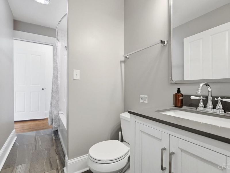 154 E McMicken Avenue, Cincinnati, OH 45202 Photo 35