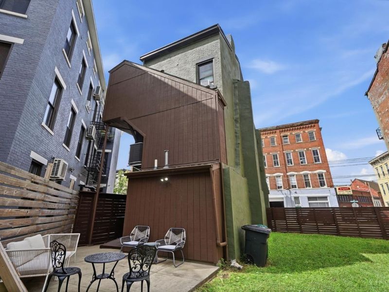 154 E McMicken Avenue, Cincinnati, OH 45202 Photo 49