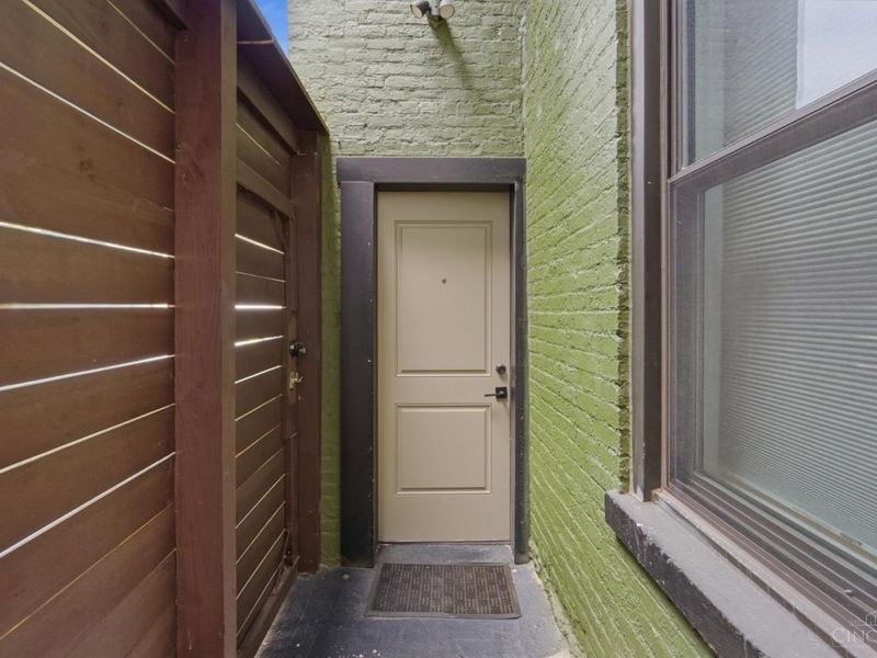 154 E McMicken Avenue, Cincinnati, OH 45202 Photo 60