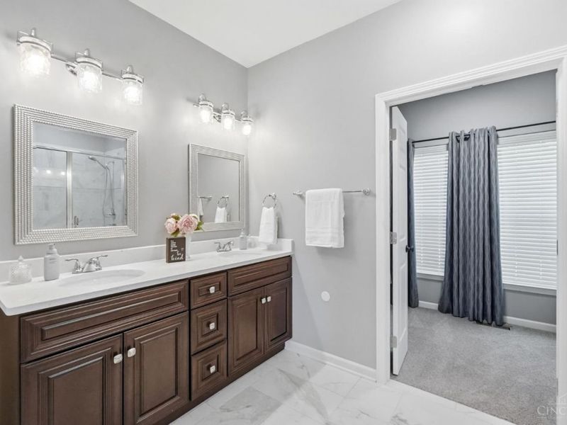 427 Brookhurst Drive, Monroe, OH 45050 Photo 19