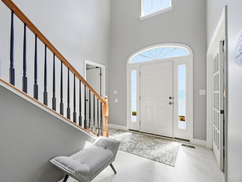 427 Brookhurst Drive, Monroe, OH 45050 Photo 6