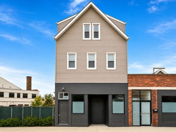 3125 N California Avenue , Unit 3F, Chicago, IL 60618