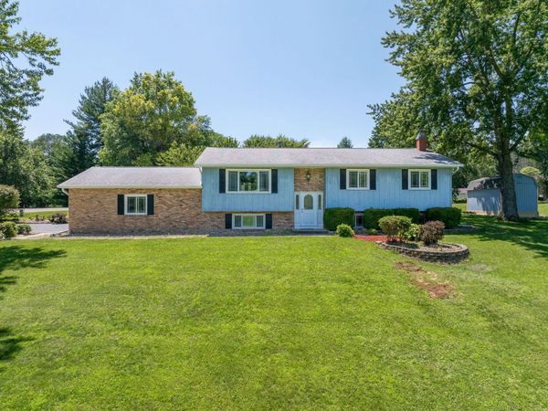 47 Heather Court , Geneseo, IL 61254