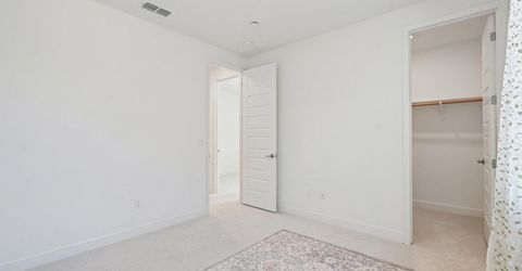 4981 Gold Rush Dr, Folsom, CA 95630 Photo