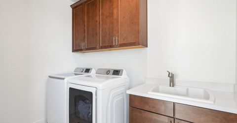 4981 Gold Rush Dr, Folsom, CA 95630 Photo