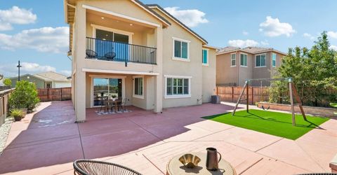 4981 Gold Rush Dr, Folsom, CA 95630 Photo