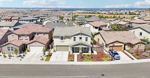4981 Gold Rush Dr, Folsom, CA 95630 Photo